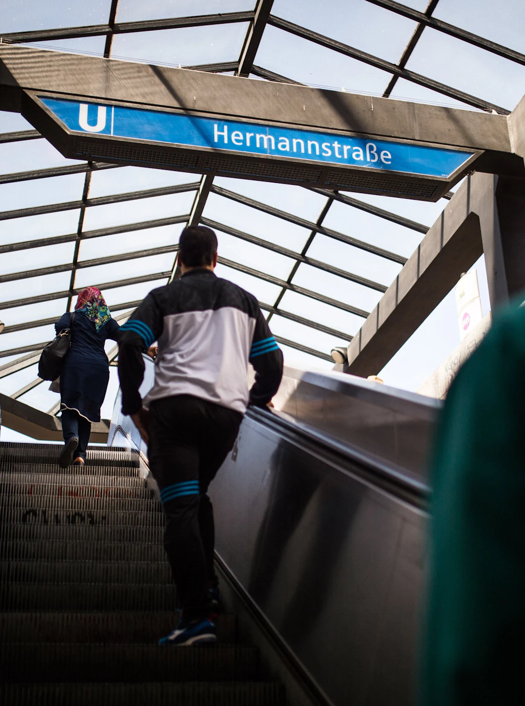 Versuchter Einbruch in Neukölln: Polizei Berlin nimmt Kind fest