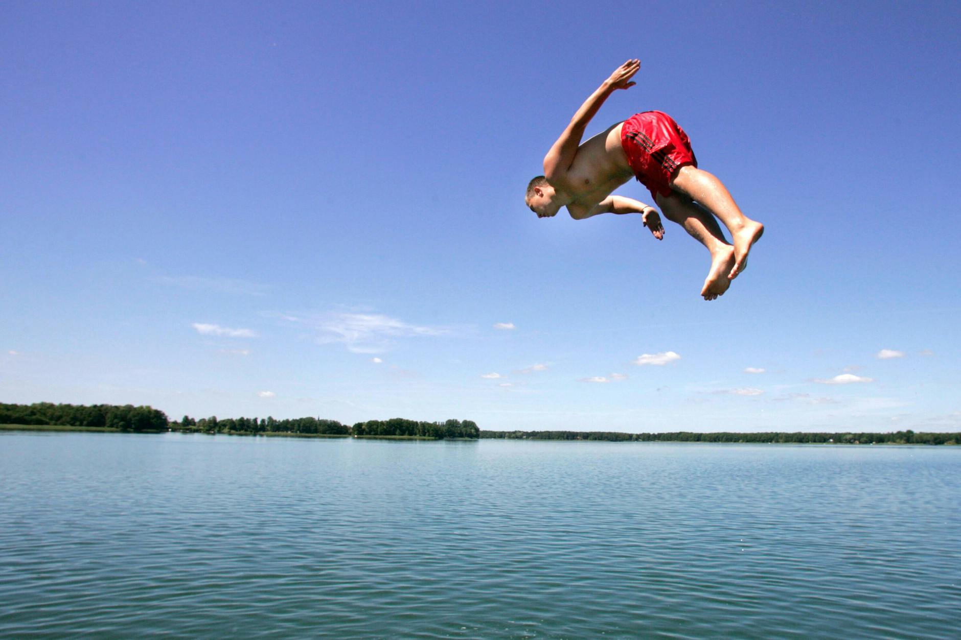 Am Wochenende wird wohl nur ein Sprung ins kühle Nass helfen ...