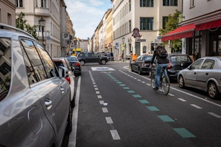 Keine Parkplätze mehr: SPD will Autos aus Berlin-Mitte aussperren, alle Straßen werden zu Spielstraßen