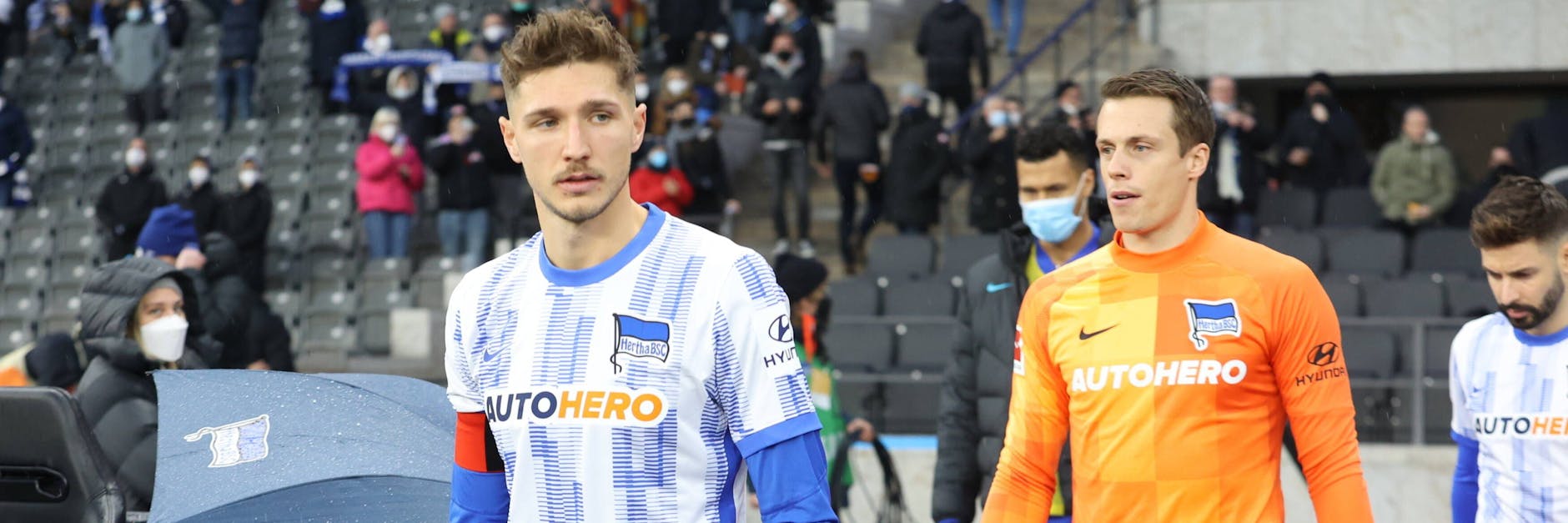 Zermürbt von Hertha BSC: Vizekapitän Niklas Stark spielt jetzt in Bremen, Torhüter Alexander Schwolow auf Schalke.