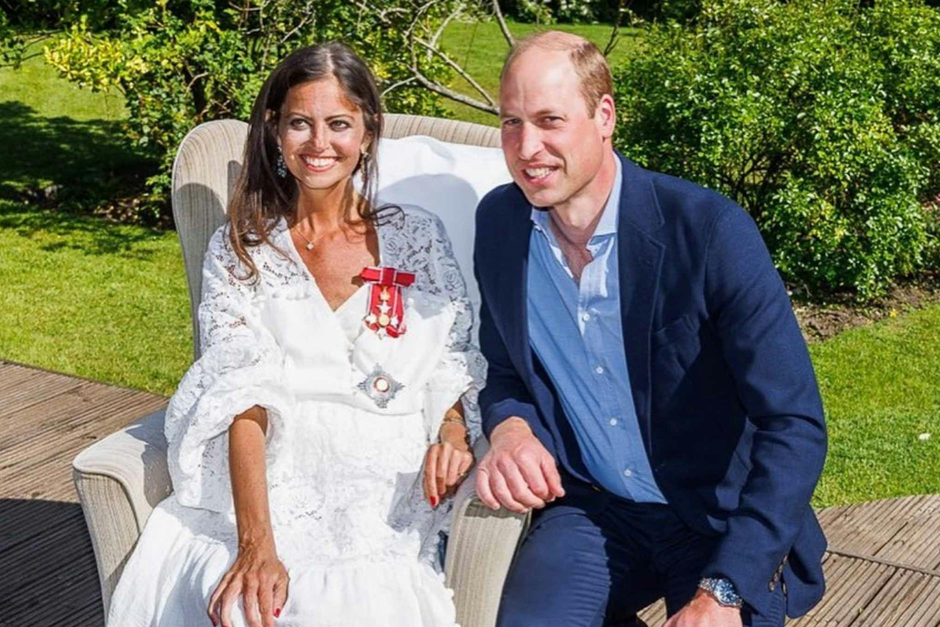 Prinz William, Herzog von Cambridge, zu Besuch bei Deborah James. Die im Endstadium an Krebs erkrankte britische Radiomoderatorin Deborah James hat ihren Ritterorden persönlich von Prinz William überreicht bekommen.