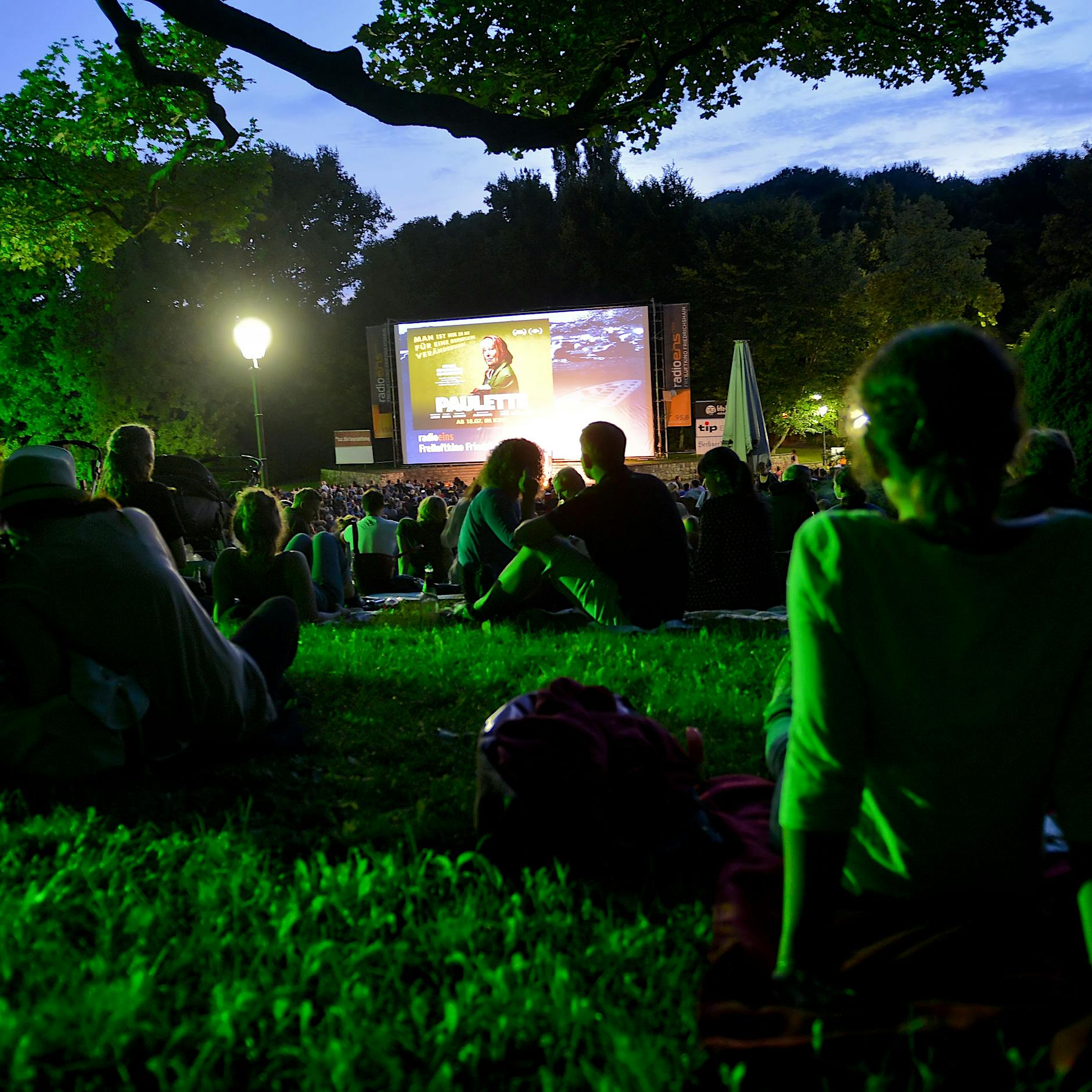 Freiluftkinos in Berlin: Diese 7 Orte empfehlen wir – tolle Filme unterm Sternenhimmel