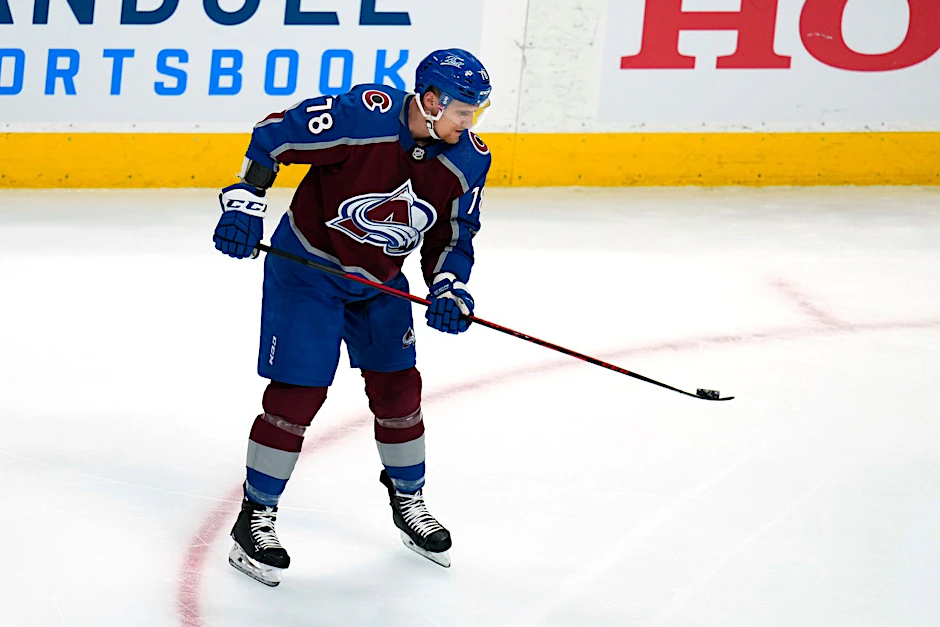 Nico Sturm wechselt zu Colorado Avalanche.  