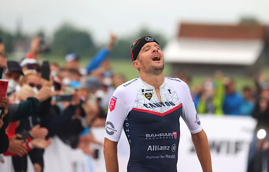 ARCHIV - Triathlet Jan Frodeno will in Roth sein Comeback geben.  