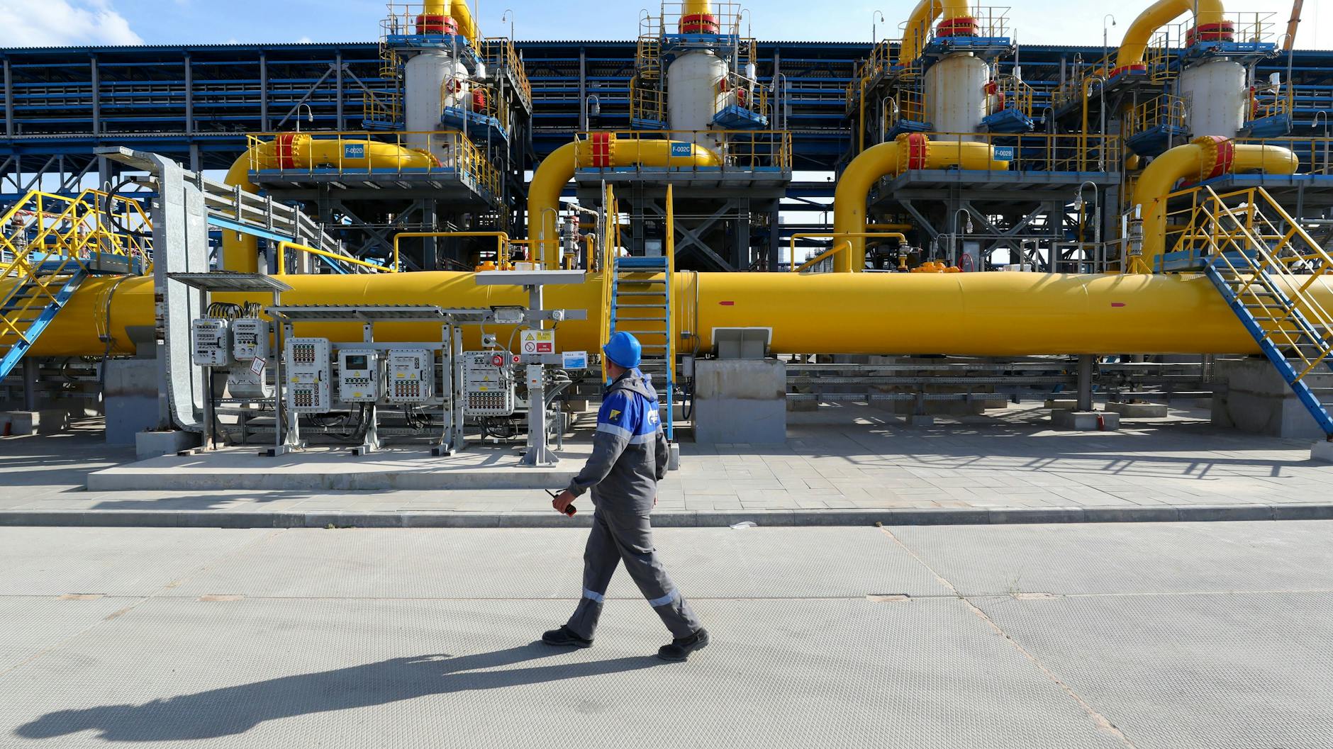 Eine Anlage der Nord-Stream-2-Pipeline (Symbolbild): Der ehemalige Kommunikationschef des Unternehmens soll jahrelang mit der Stasi zusammengearbeitet haben.