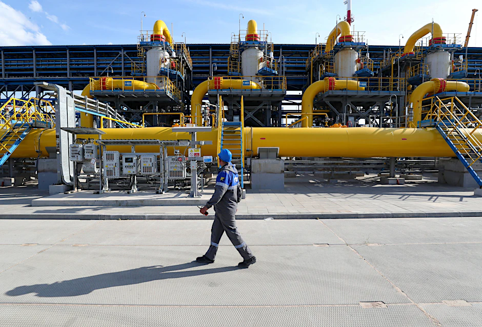 Eine Anlage der Nord-Stream-2-Pipeline (Symbolbild):&nbsp;Der ehemalige Kommunikationschef des Unternehmens soll jahrelang mit der Stasi zusammengearbeitet haben.