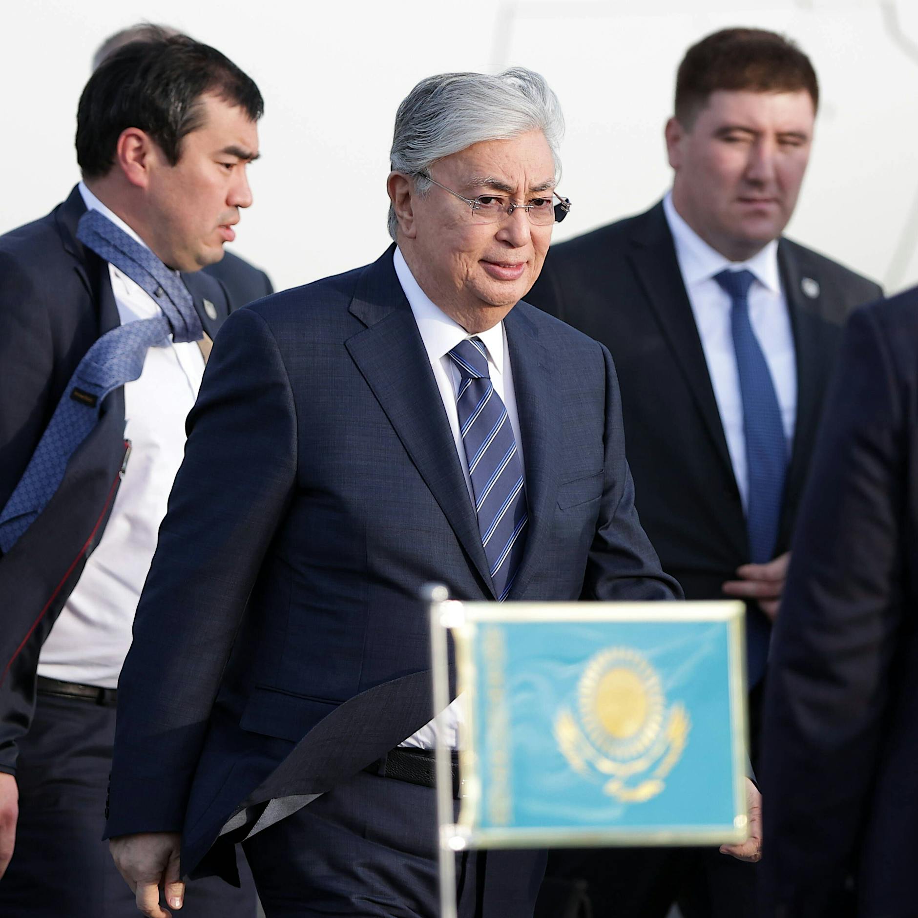 Donezk und Luhansk: Kasachstans Präsident stellt sich gegen Putin