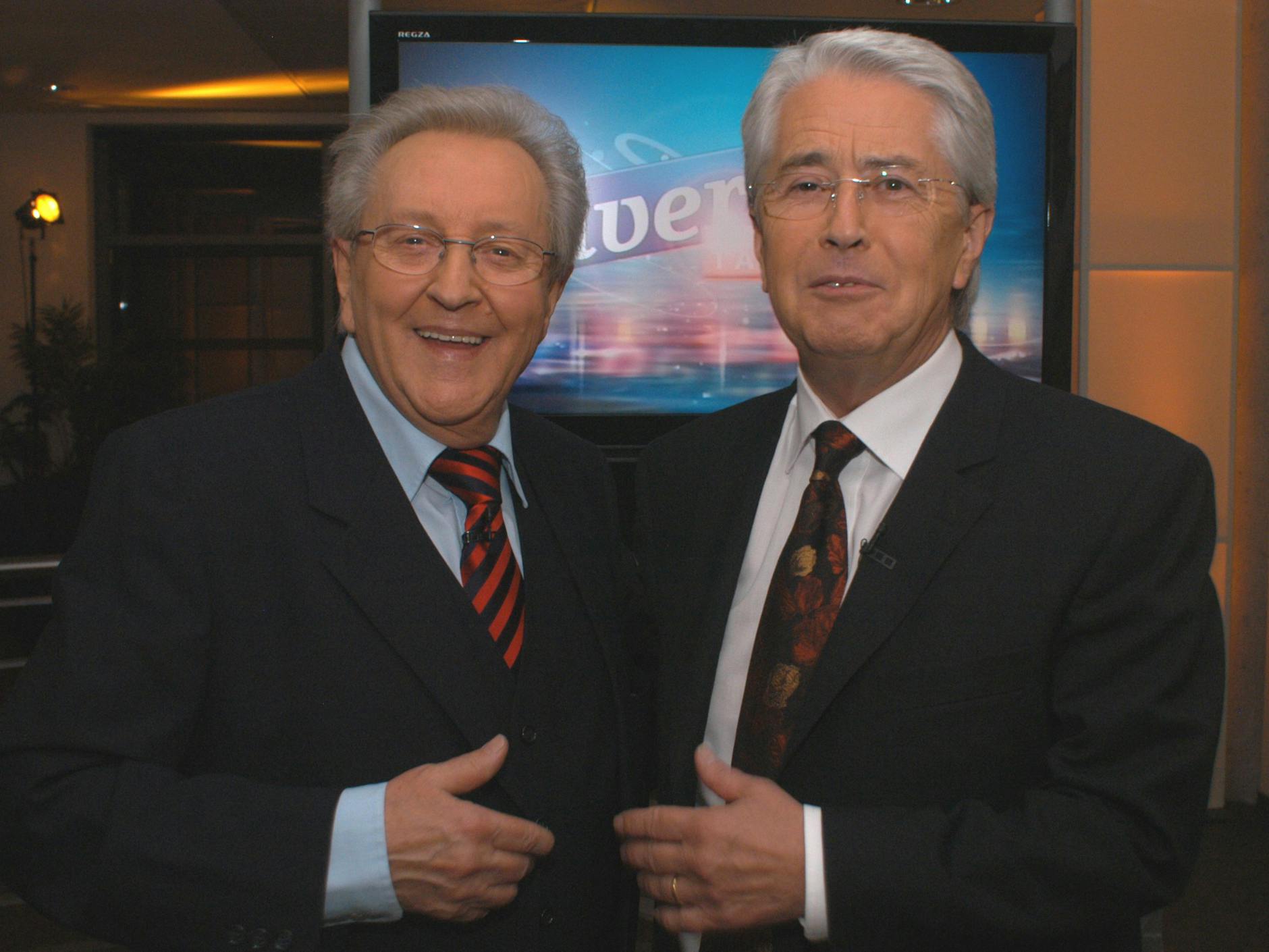 Immer wieder treffen sich die beiden „Brüder“ Lutz Jahoda und Frank Elstner, hier bei einer Ausgabe der Riverboat-Talkshow.
