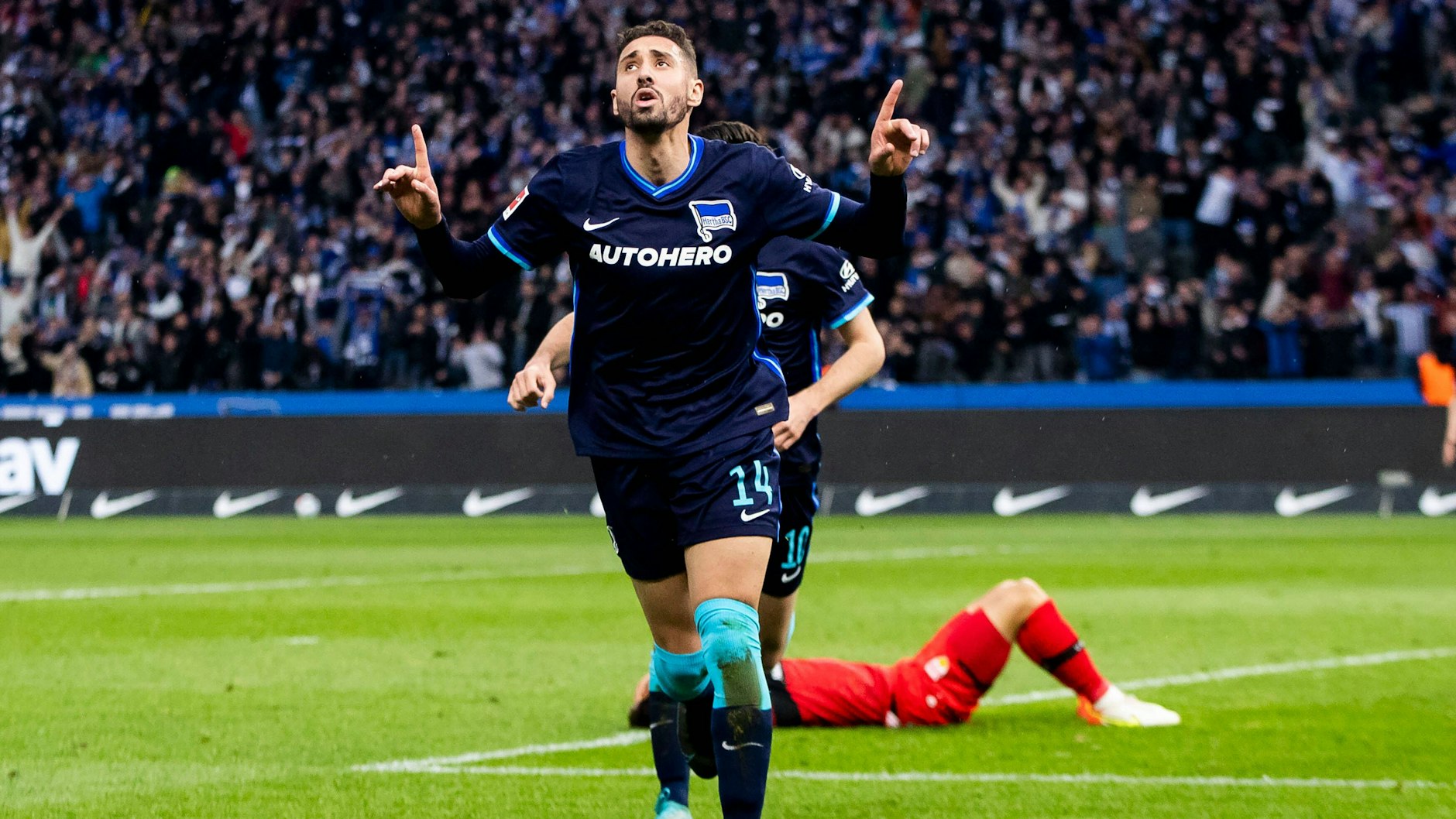 Ishak Belfodil (30) traf für Hertha zum 2:0 gegen den VfB Stuttgart am 31. Spieltag und hatte mit insgesamt fünf Toren und drei Vorlagen seinen Anteil am Klassenerhalt.