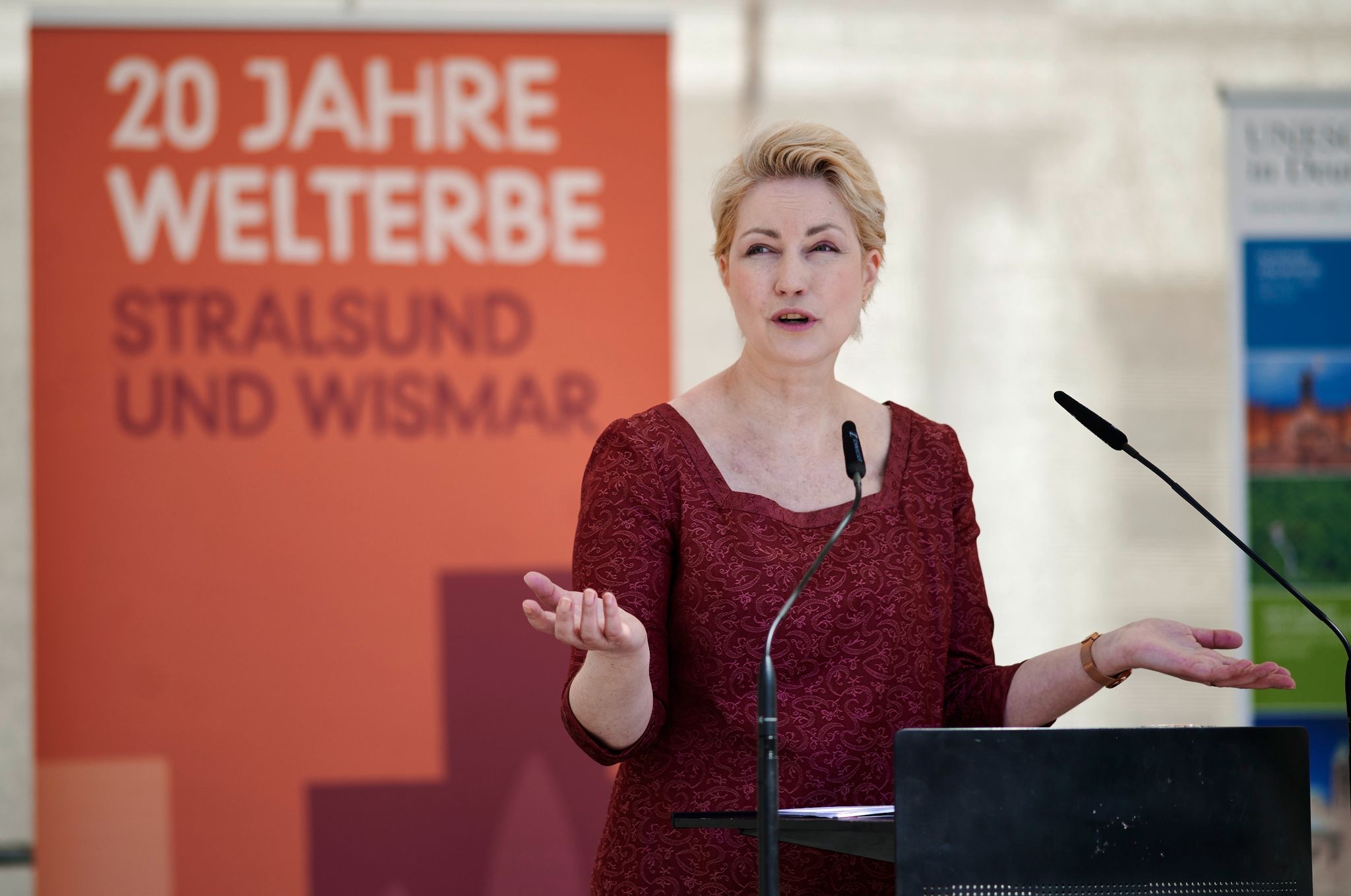 Image - Prügelei am Juso-Infostand bei Schwesig-Besuch