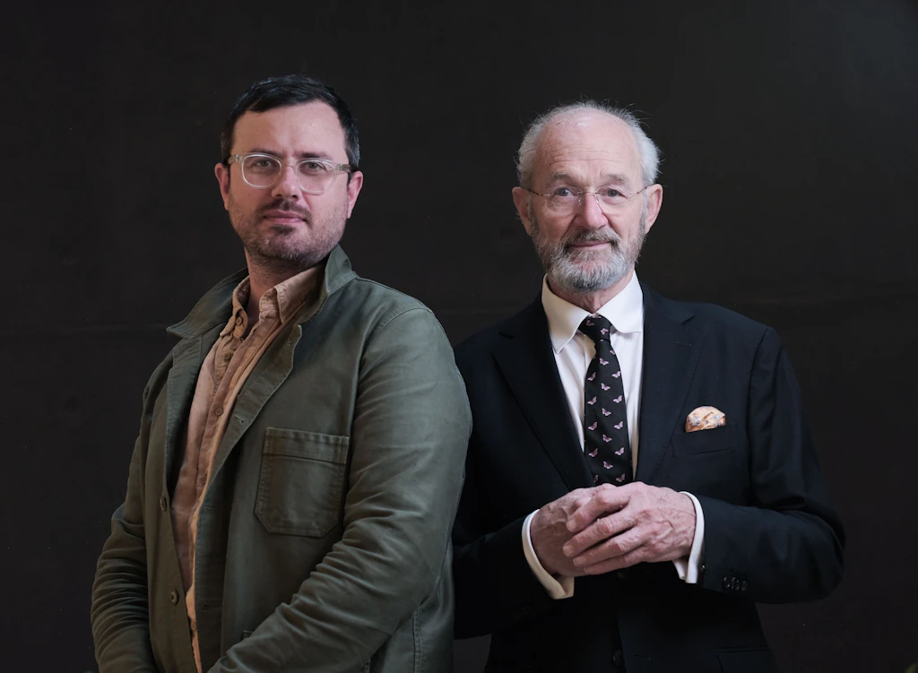 Vater und Bruder von Julian Assange im Berliner Verlag: „Die Bundesregierung muss endlich handeln“