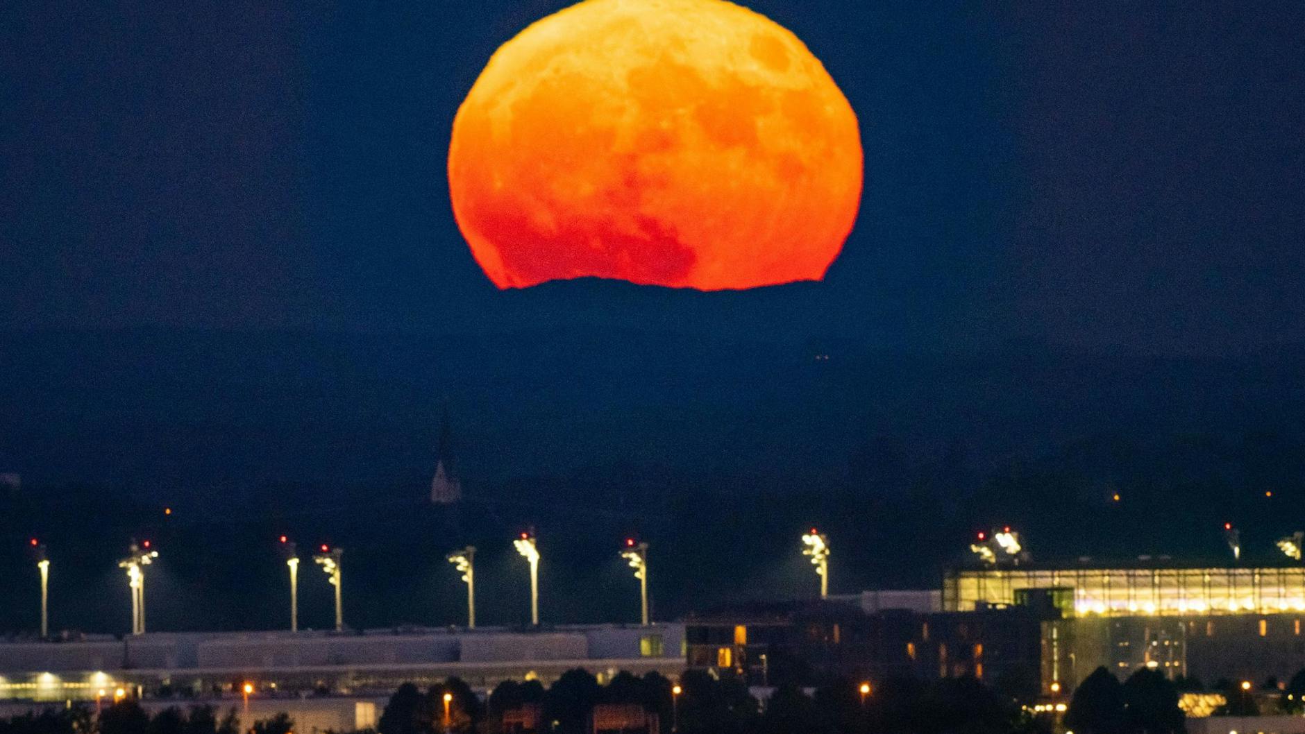 Am 14. Juni sorgte der Supermond bereits für Aufsehen am Abendhimmel.