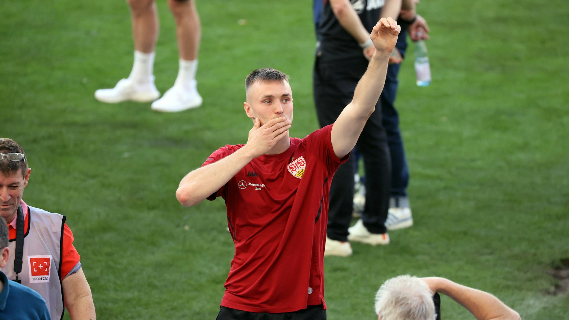 Sasa&nbsp;Kalajdzics Abschied aus Stuttgart galt als sicher: Nun ist die Zukunft des Stürmers ungewiss.