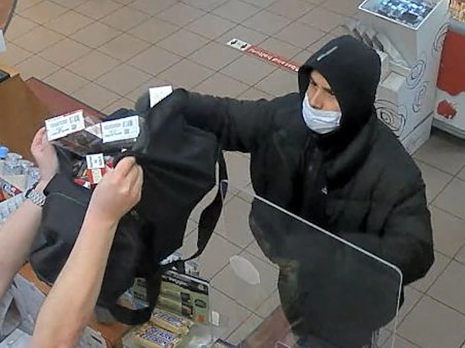 Die Polizei fragt: Wer kennt diesen Mann?