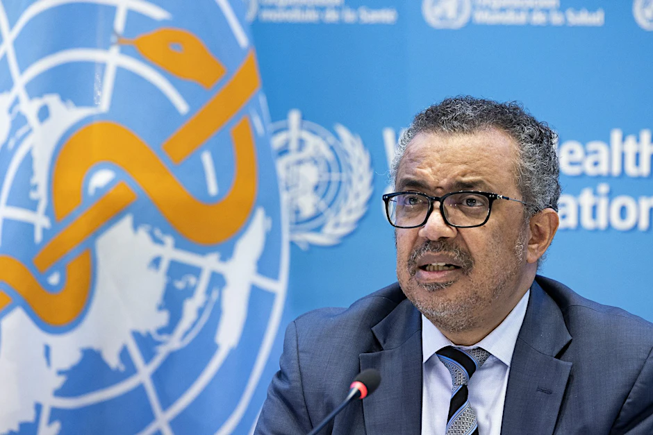ARCHIV - «Globale Zusammenarbeit ist entscheidend, um die Pandemie zu überwinden»: WHO-Chef Tedros Adhanom Ghebreyesus.  