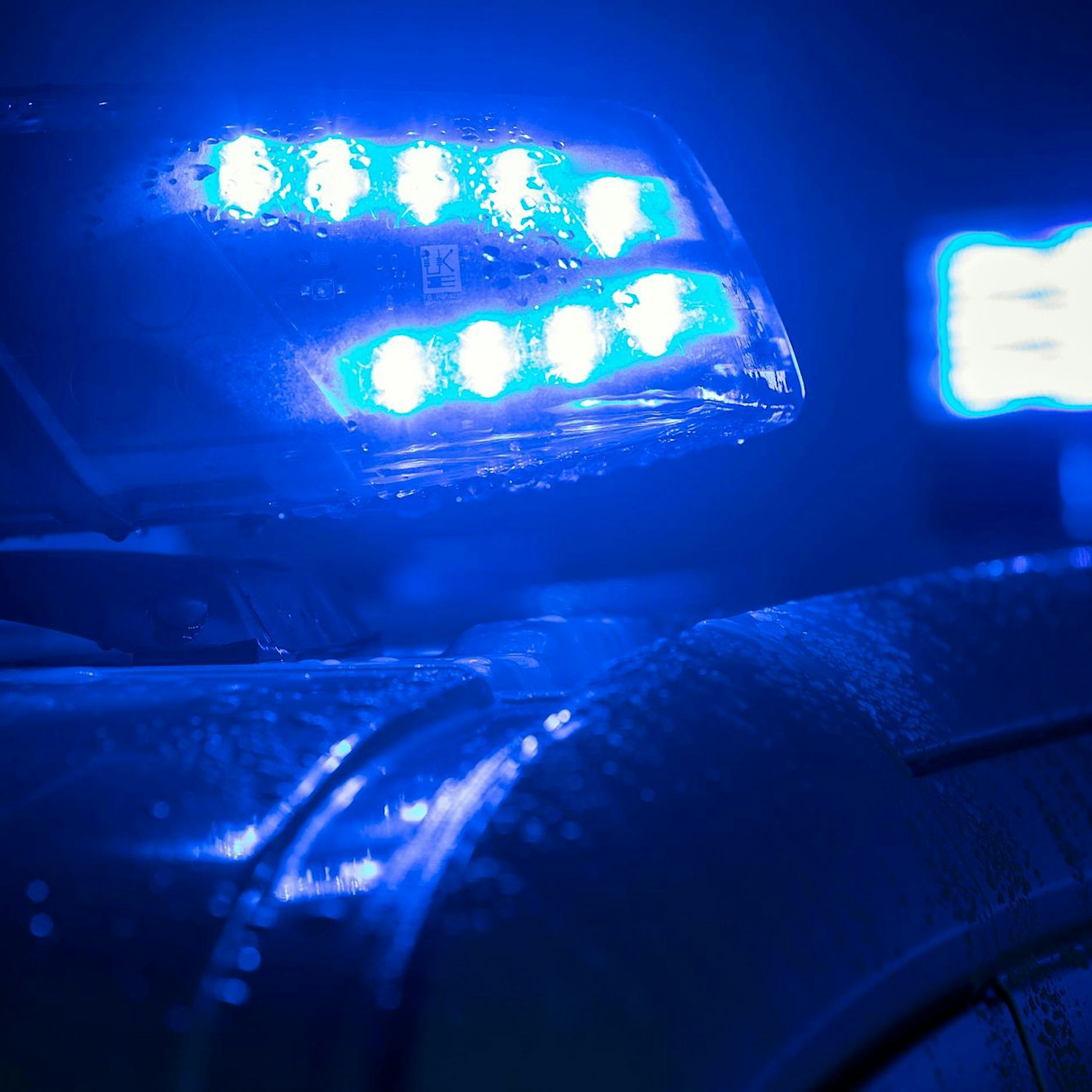 Wedding: Corona-Infizierter spuckt Polizisten ins Gesicht