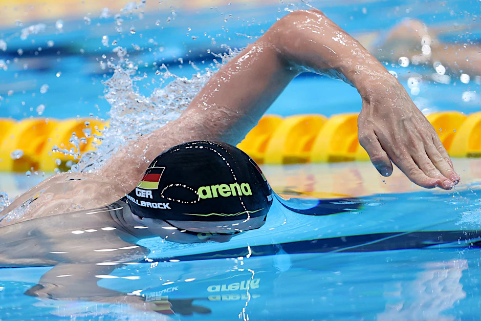 ARCHIV - Florian Wellbrock geht bei der am Freitag startenden Schwimm-WM in Budapest an den Start.  