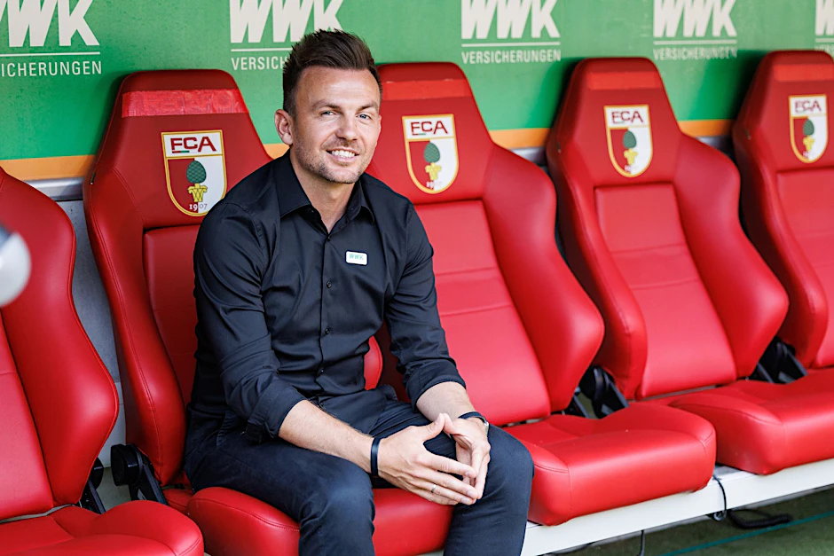 Will den Jungs, die da sind, das Vertrauen schenken: Trainer Enrico Maaßen vom FC Augsburg.   - WICHTIGER HINWEIS: Gemäß den Vorgaben der DFL Deutsche Fußball Liga bzw. des DFB Deutscher Fußball-Bund ist es untersagt, in dem Stadion und/oder vom Spiel angefertigte Fotoaufnahmen in Form von Sequenzbildern und/oder videoähnlichen Fotostrecken zu verwerten bzw. verwerten zu lassen.