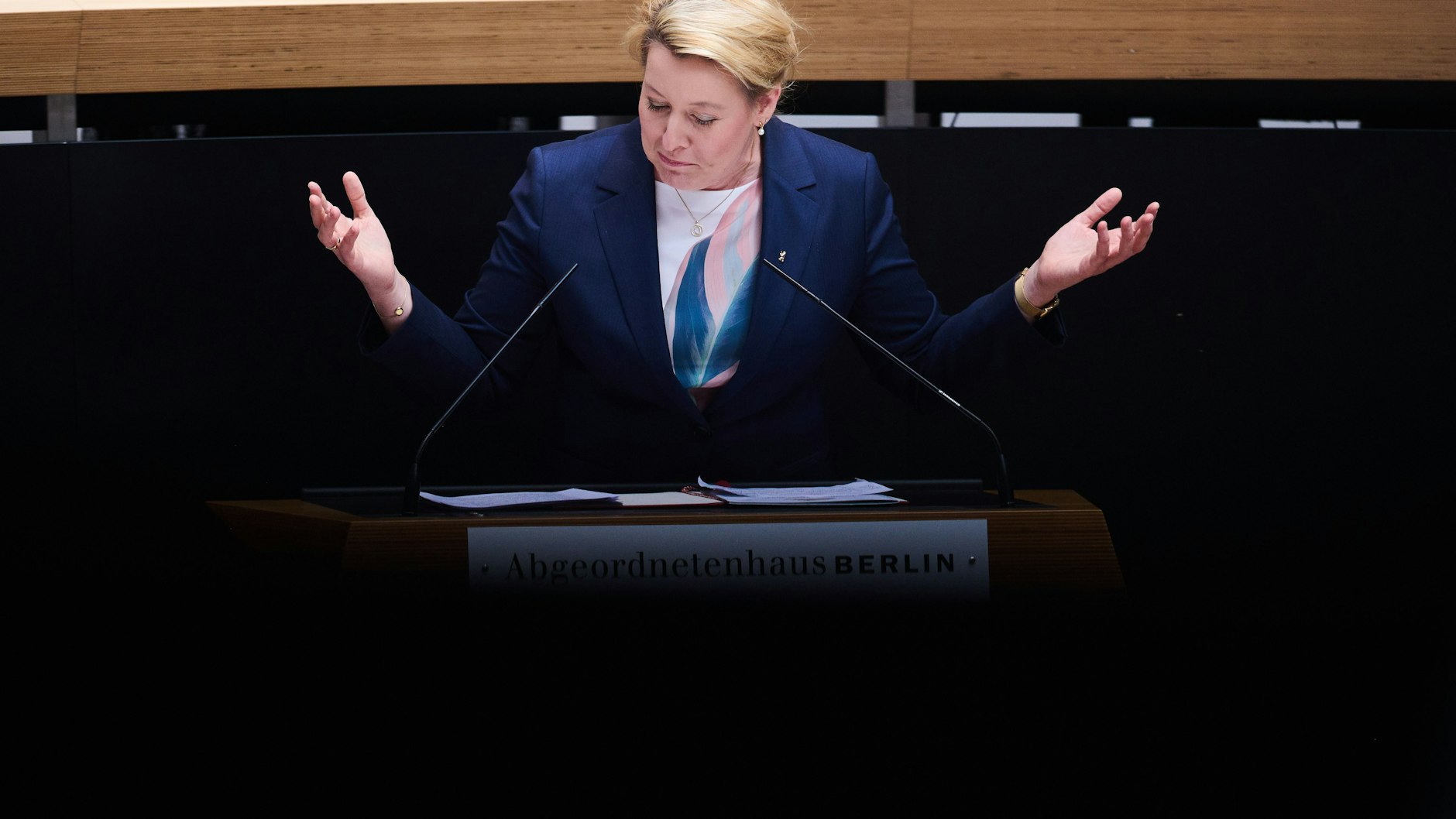 Franziska Giffey während der Haushaltsdebatte im Abgeordnetenhaus