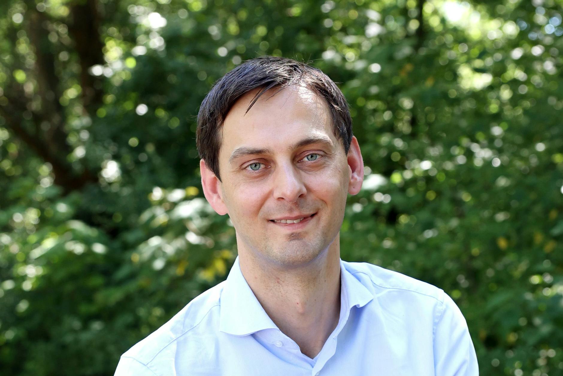 Martin Hikel, Bezirksbürgermeister von Neukölln, wird Vater.