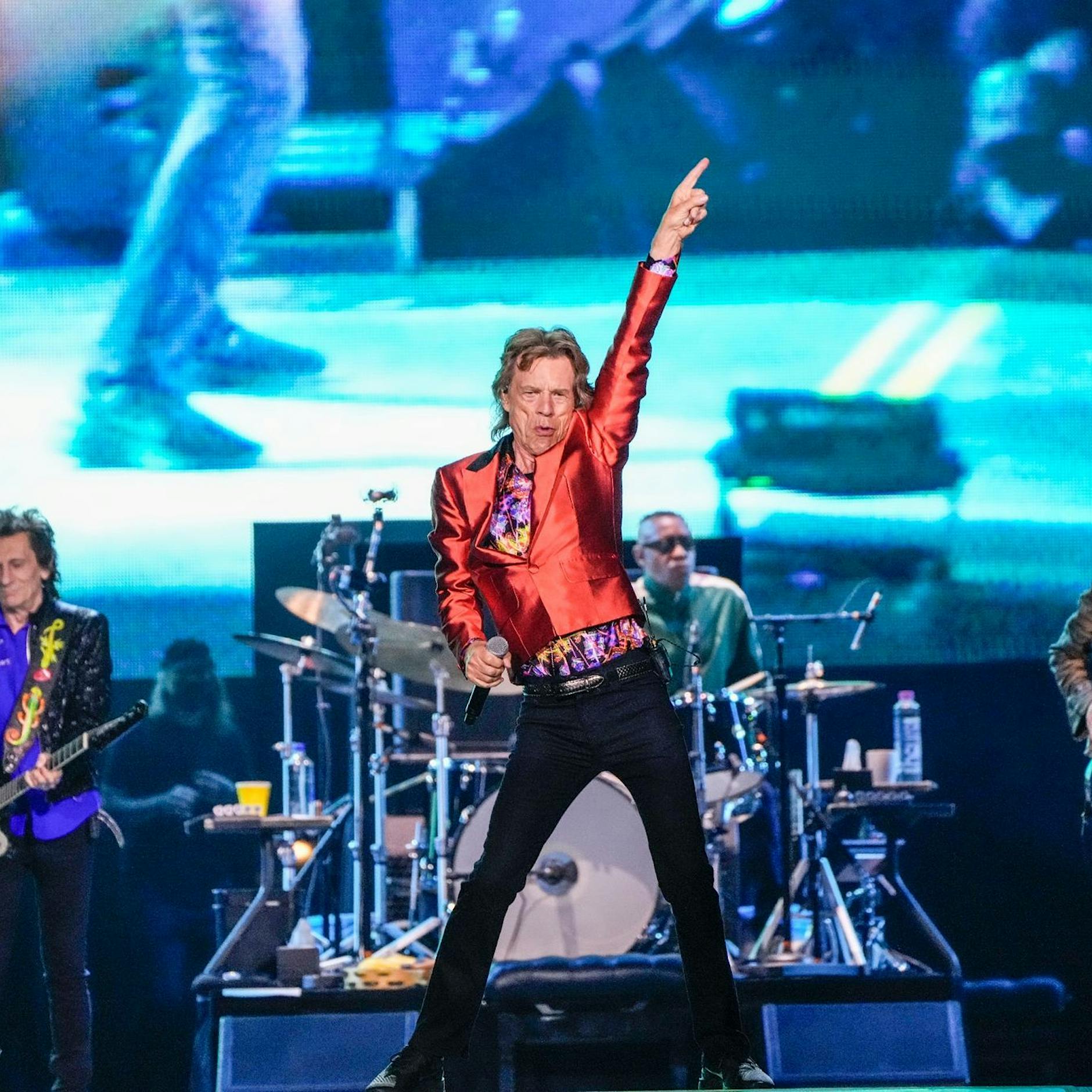 Das ist die Sensation in diesem Sommer: Die Rolling Stones rocken Berlin! Aber Fans müssen schnell sein und viel für die Tickets zahlen