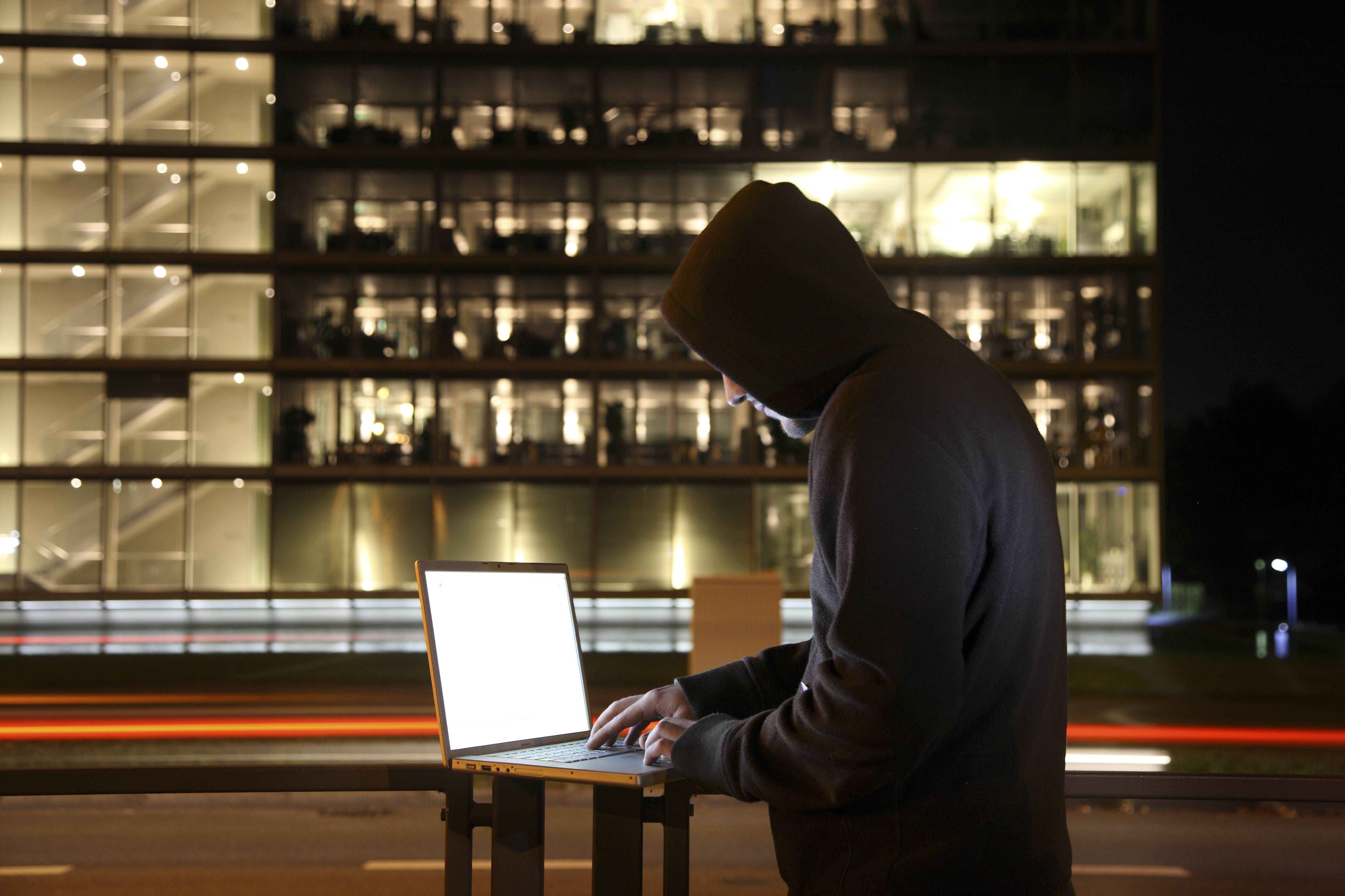 Bitcoin, Postbank, ING: Mit diesen Maschen greifen Betrüger Daten ab