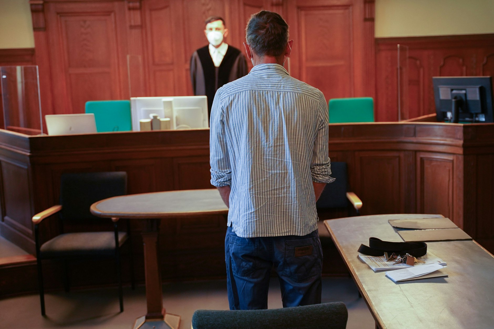 Nach Krawallen am Reichstag: Der Handwerker wurde am Freitag in Berlin verurteilt.