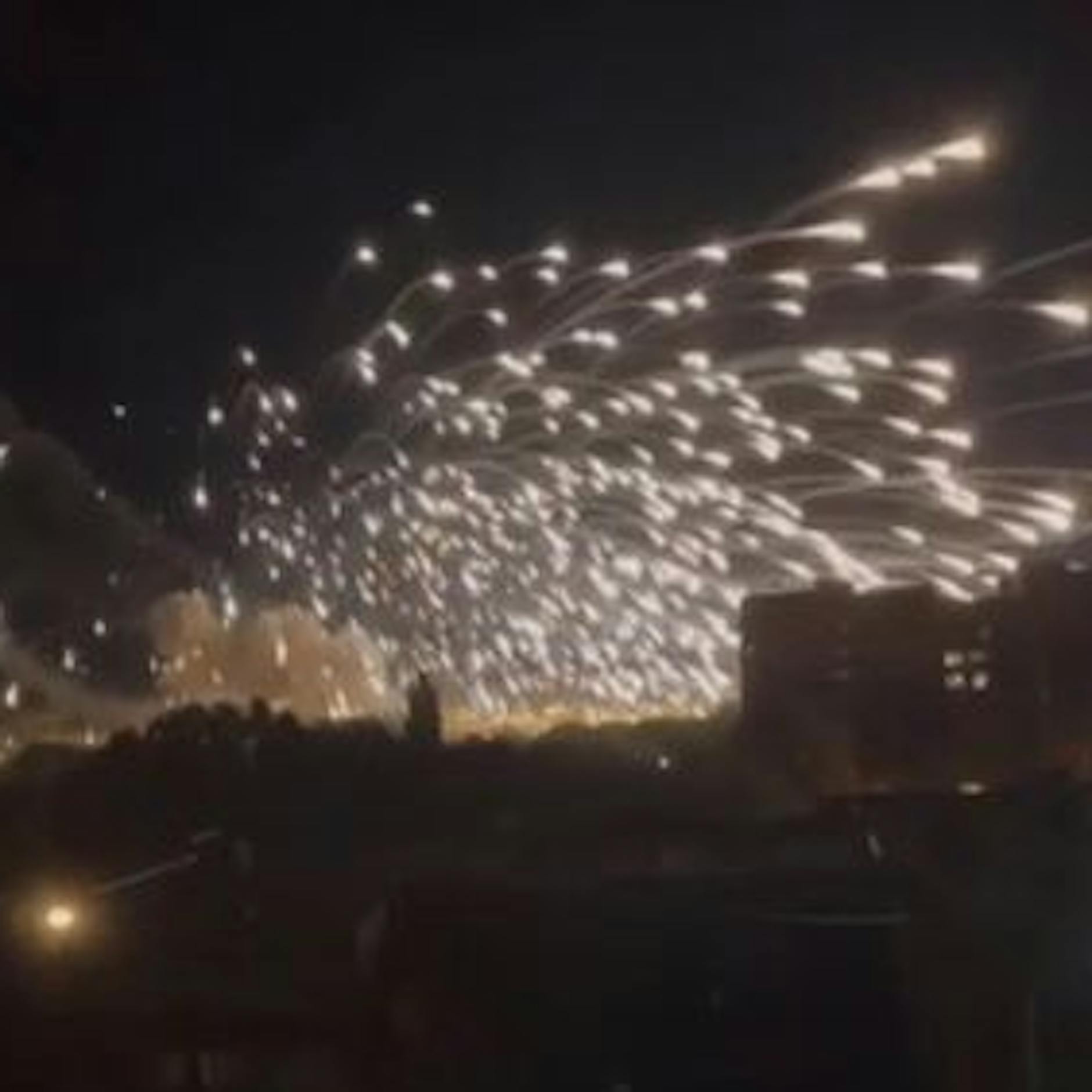 Irres VIDEO! Russisches Flugabwehrraketensystem nimmt sich plötzlich selbst unter Beschuss!