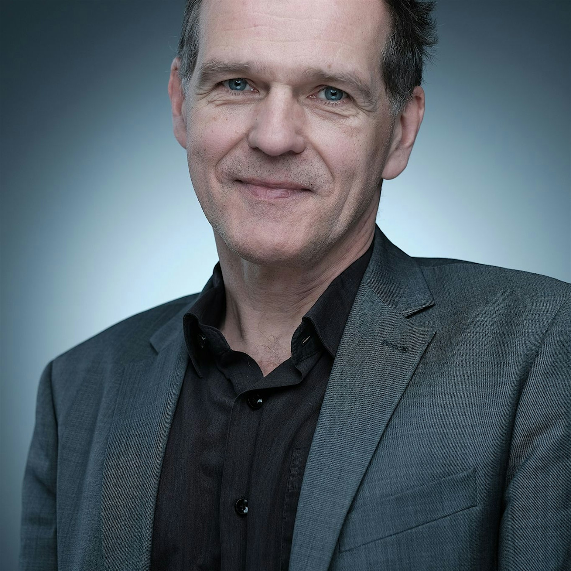 Author - Elmar Schütze