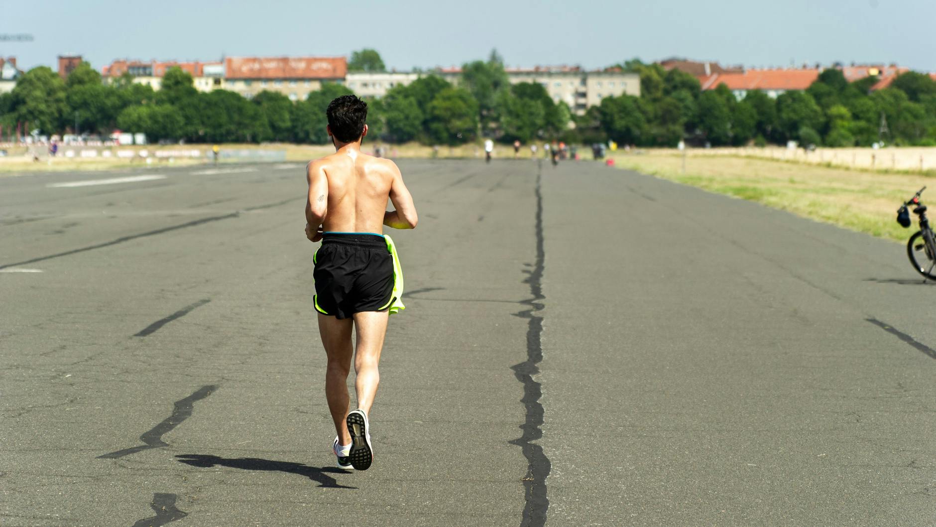 Ist Sport bei der Hitze ungesund? Es kommt drauf an! (Symbolbild)