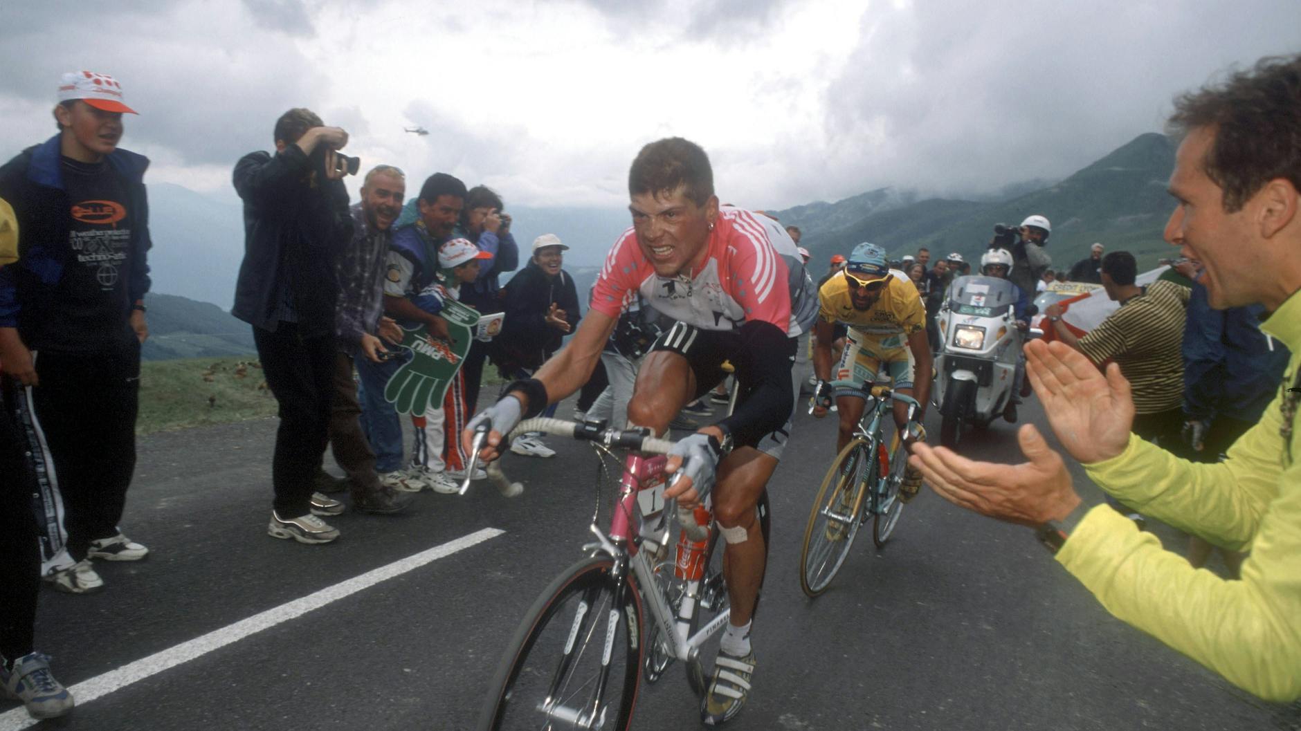 Jan Ullrich gewann bisher als einziger Deutscher die Tour de France, 1997. Jahre später erschütterte ein Doping-Skandal im Team Telekom die Radsport-Welt.