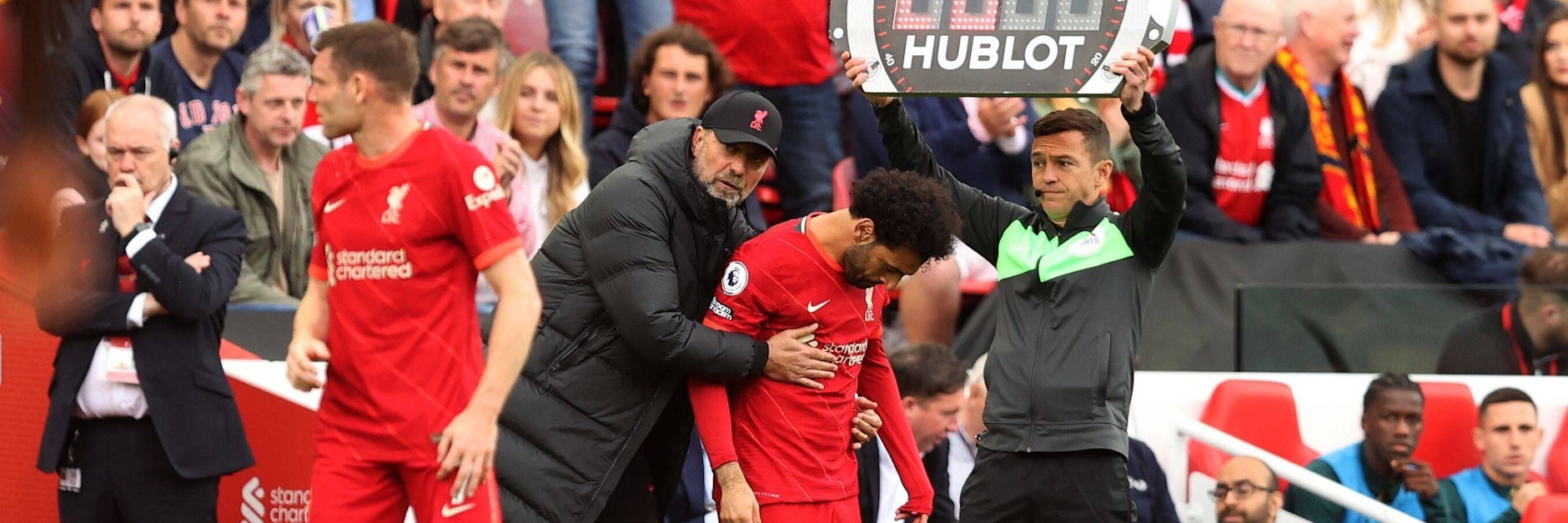 Die Wege von Trainer Jürgen Klopp und Stürmer Mohamad Salah könnten sich bald trennen beim FC Liverpool.