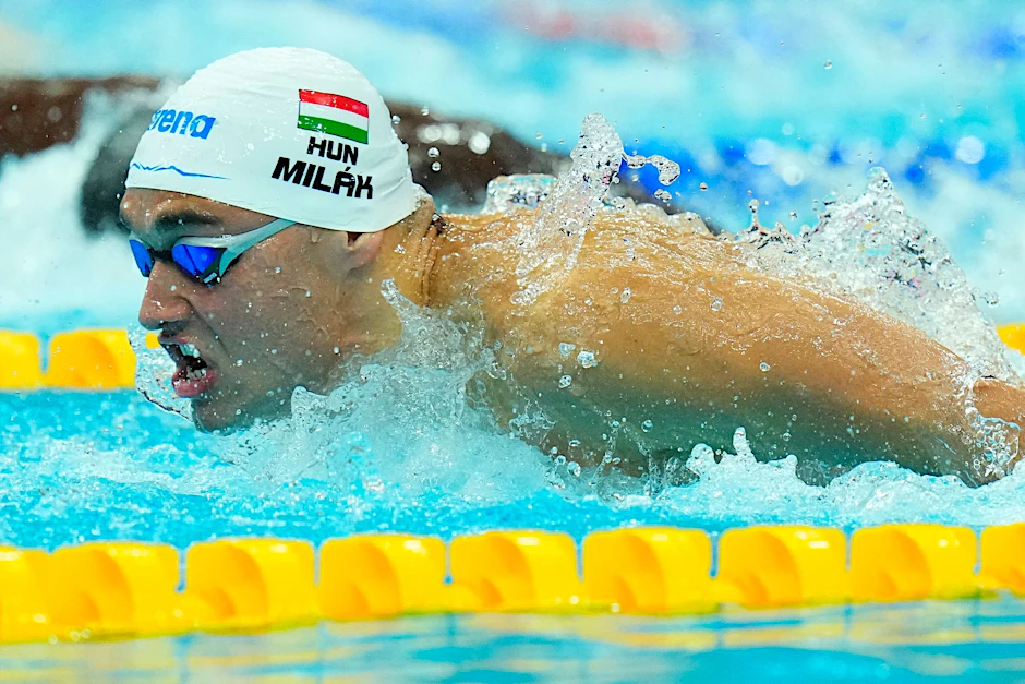 Siegte souverän über 100 Meter Schmetterling: Kristóf Milák aus Ungarn.  