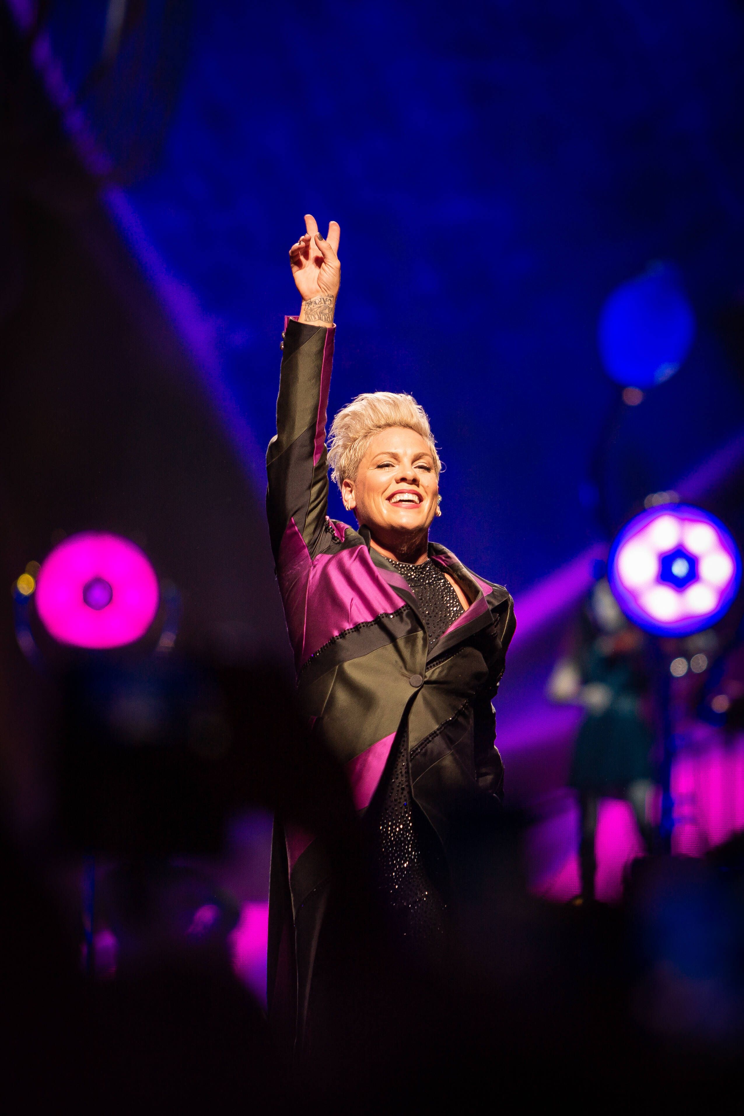 Sängerin Pink spricht Klartext zu ihren Fans und wird deutlich: „Verpisst Euch!“