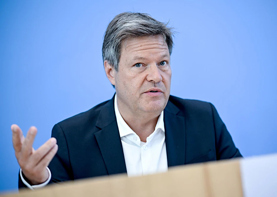 Robert Habeck hält sich an das, was sein Ministerium empfiehlt.  