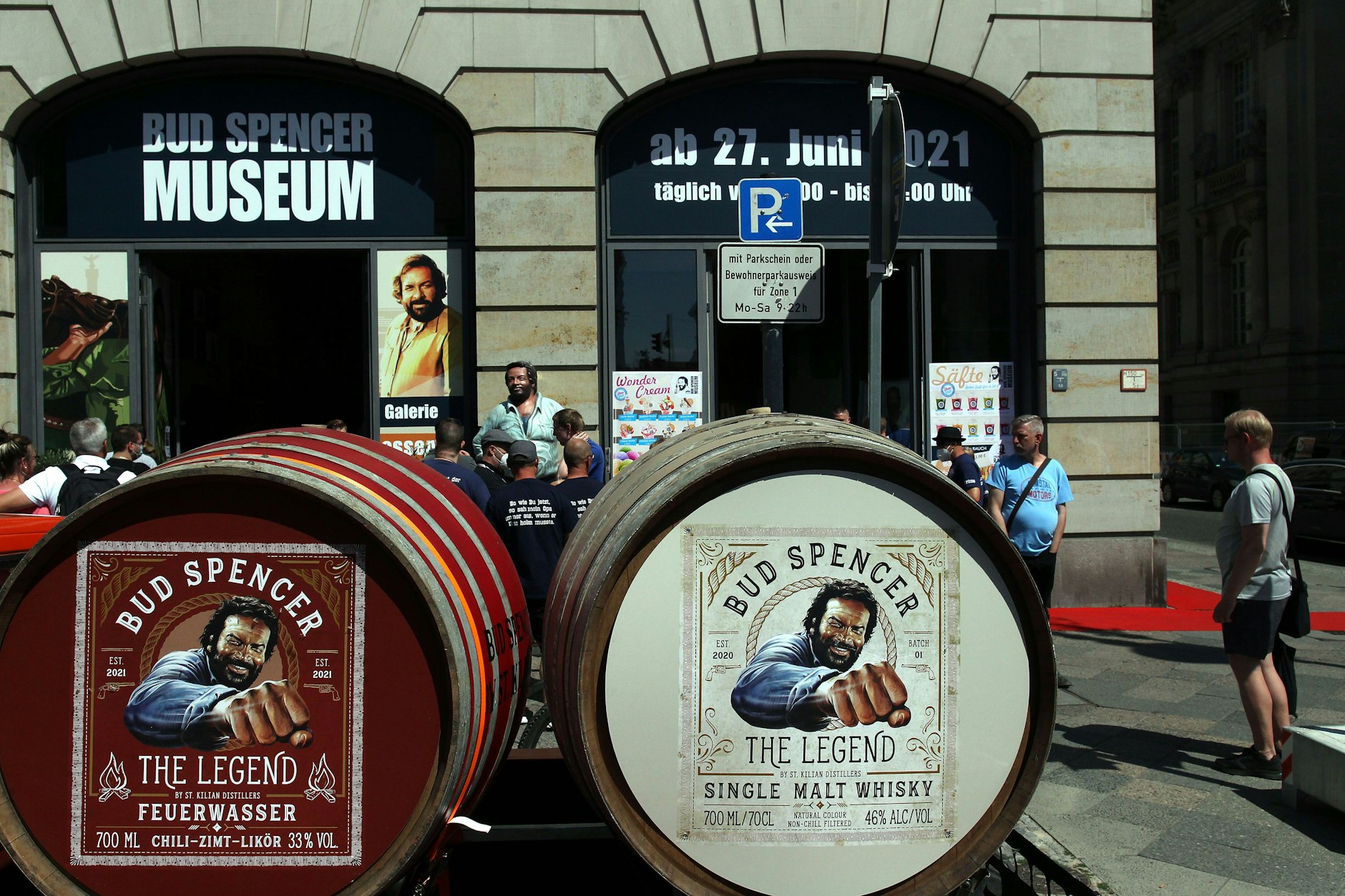 Das Bud-Spencer-Museum im Palazzo Italia am Boulevard Unter den Linden
