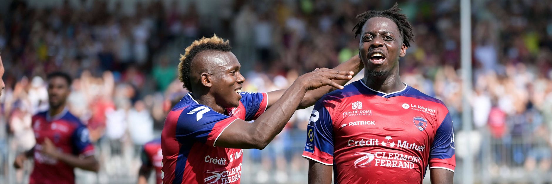 Mohamed Bayo (r., 24) von Frankreichs Erstligisten Clermont Foot soll bei Hertha BSC und Sportchef Fredi Bobic hoch im Kurs stehen.