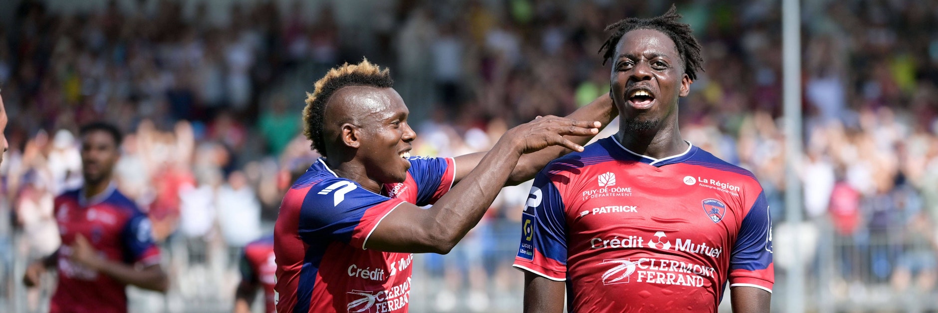 Mohamed Bayo (r., 24) von Frankreichs Erstligisten&nbsp;Clermont Foot soll bei Hertha BSC und Sportchef Fredi Bobic hoch im Kurs stehen.