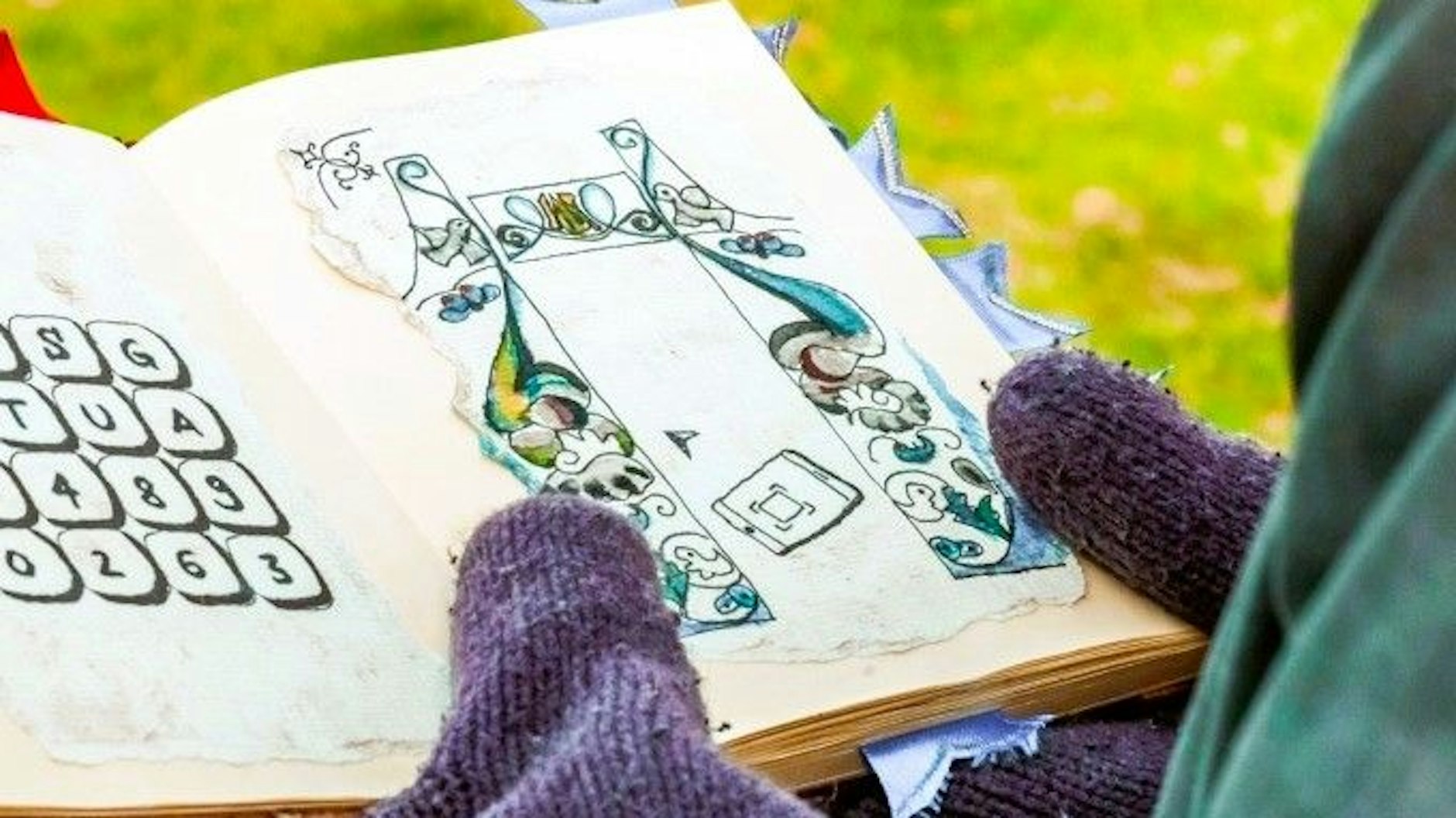 Die Lösungen kann man nicht einfach Googlen oder von einer Tafel ablesen! Hier ist echtes Teamwork gefragt und Ihr müsst Eure grauen Zellen auf Höchstleistung bringen!