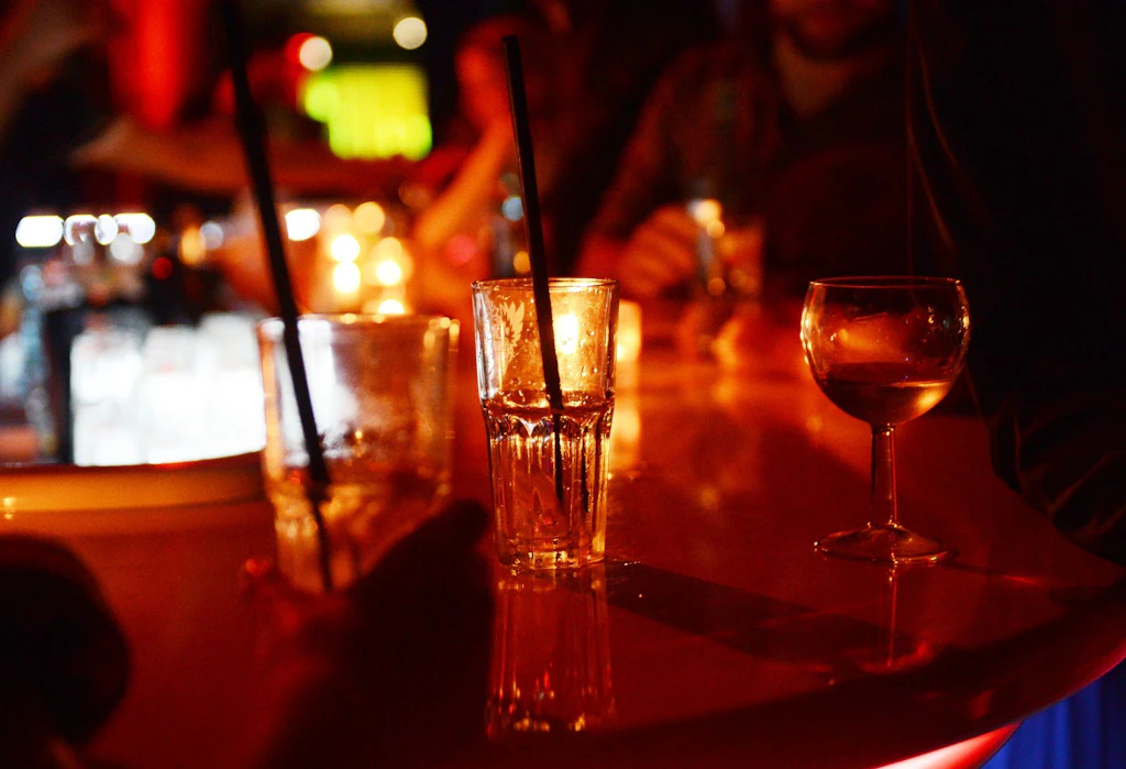 Needle-Spiking und K.o.-Tropfen: Polizei Berlin gibt neue Zahlen bekannt
