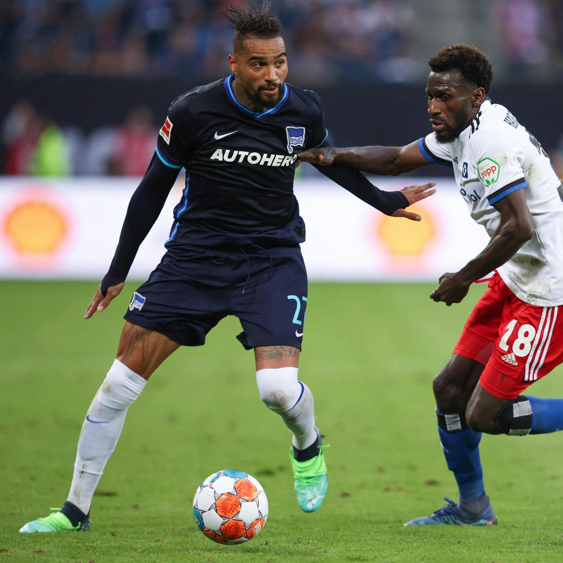 Herthas Boateng zeigte es beim Klassenerhaltskrimi allen, dass er körperlich noch mithalten kann.