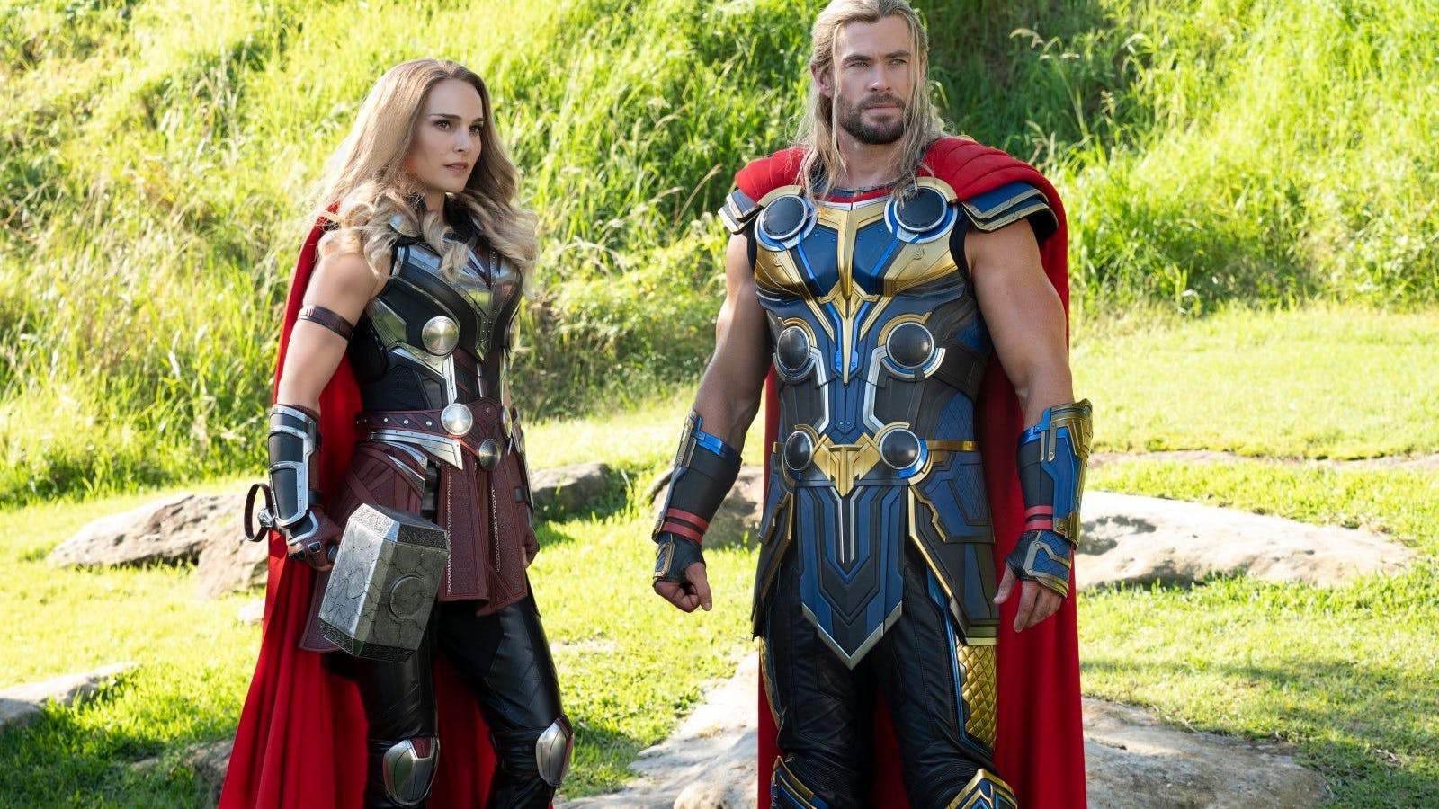 Chris Hemsworth und Natalie Portman in „Thor: Love and Thunder“