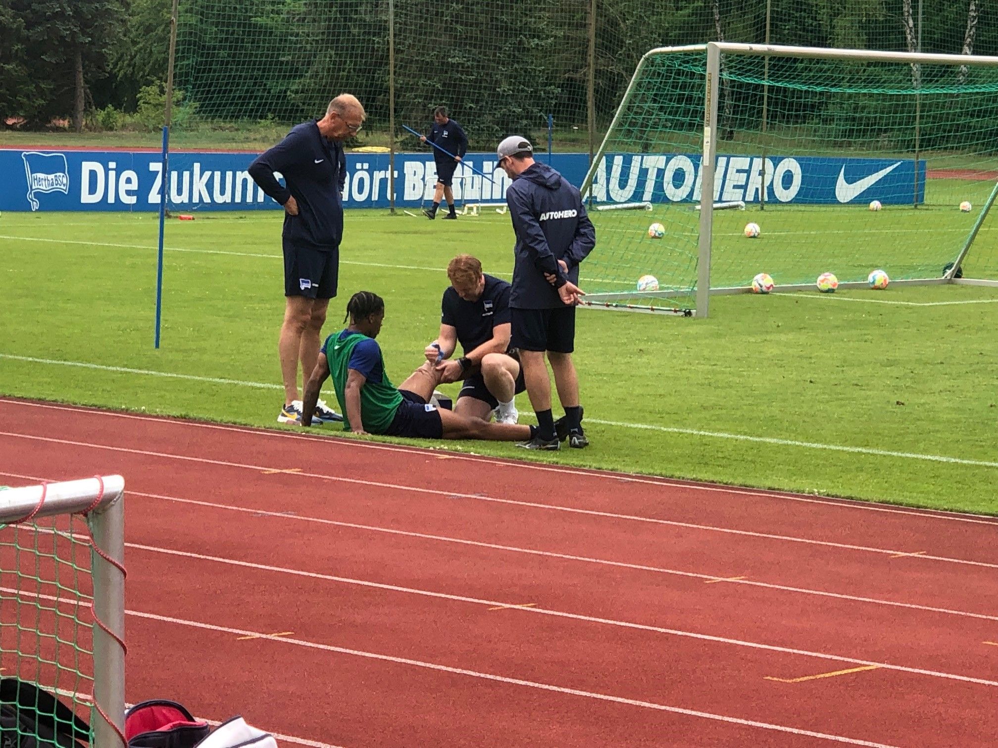Image - Hertha BSC: Ngankam-Schreck! Den Stürmer hat es wieder am linken Knie erwischt