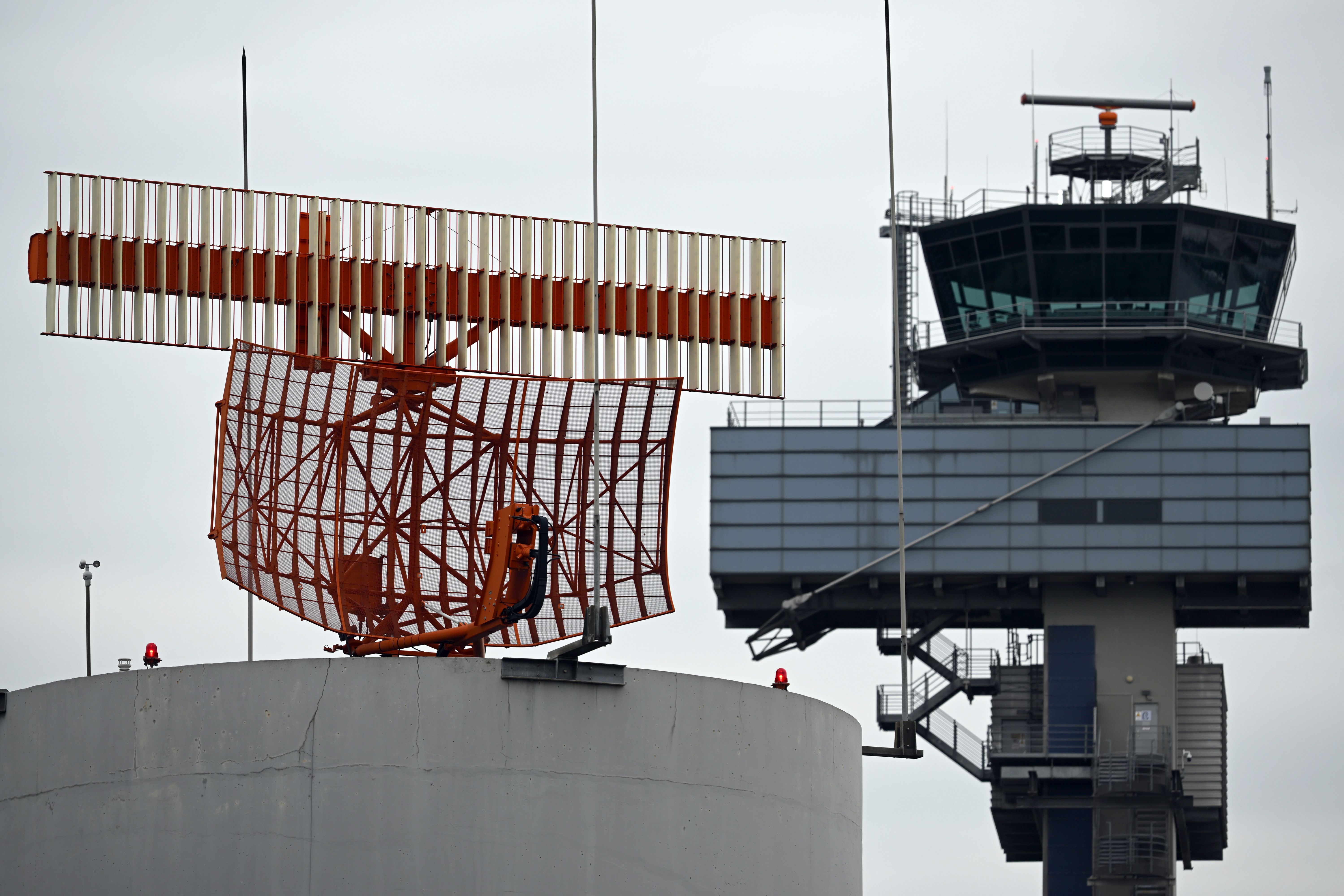 Neue Software legt Flugsicherung über Deutschland lahm