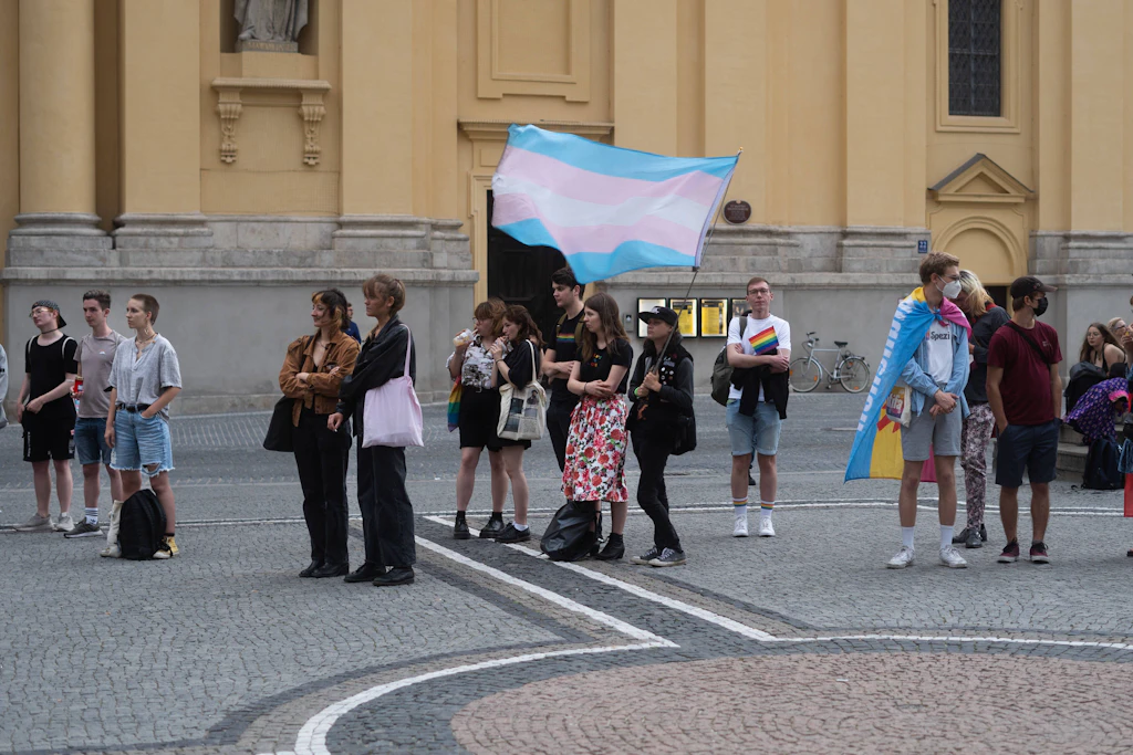 Neues Gesetz für Transmenschen: Kinderschutzbund und Frauenrat sind dafür