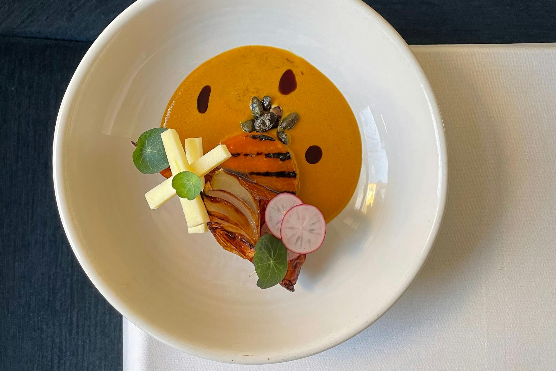 Kunst oder Kulinarik? Im Restaurant Frea in Berlin-Mitte geht beides.