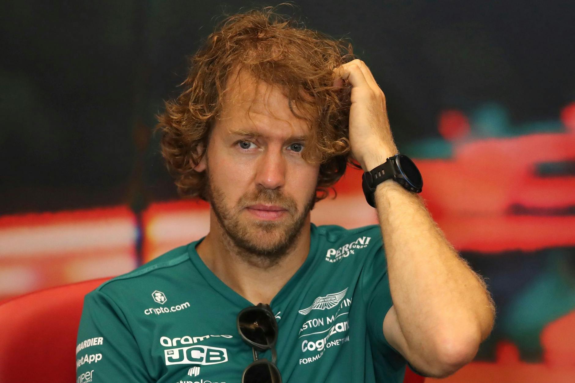 ARCHIV - Sagt klar seine Meinung: Aston-Martin-Pilot Sebastian Vettel.