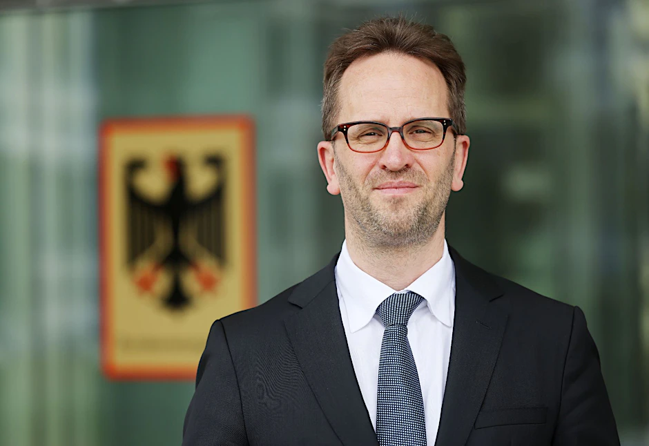 ARCHIV - Klaus Müller, der Präsident der Bundesnetzagentur, hält es für möglich, dass Russland die Lieferung von Gas durch Nord Stream 1 einstellt. Foto: Oliver Berg/dpa