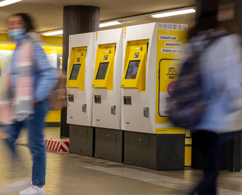 Trotz 9-Euro-Ticket: BVG verkauft im Juni Tausende teure Monatskarten