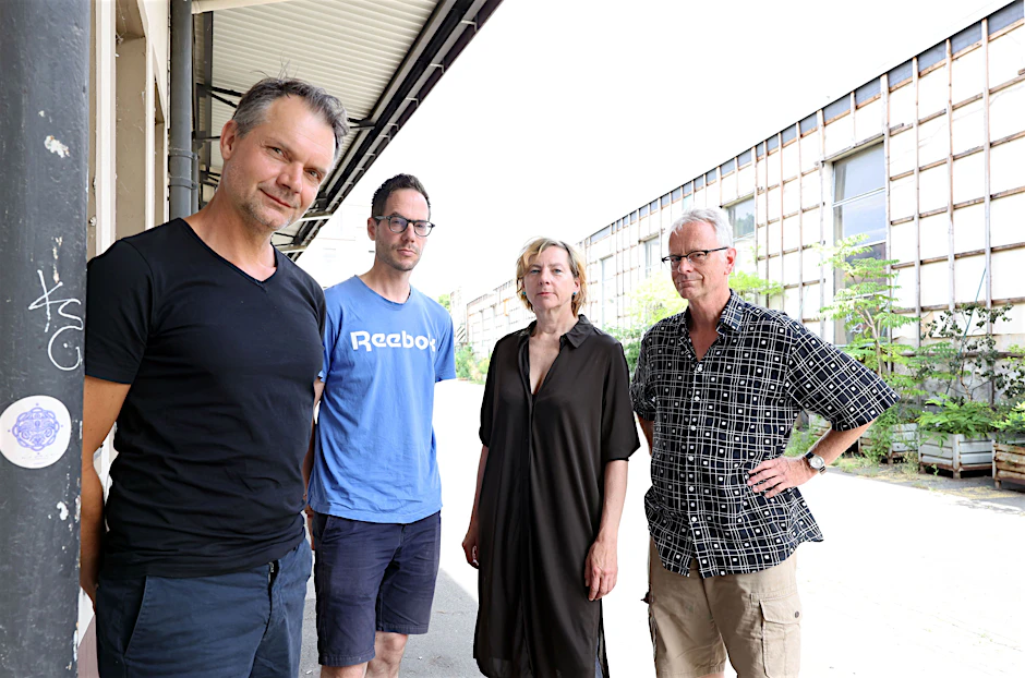 Der Verein Uferhallen macht sich Sorgen um den Bebauungsplan des Geländes. Es engagieren sich Christoph Schreiber, Peter Dobroschke, Antje Blumenstein und Hansjörg Schneider.